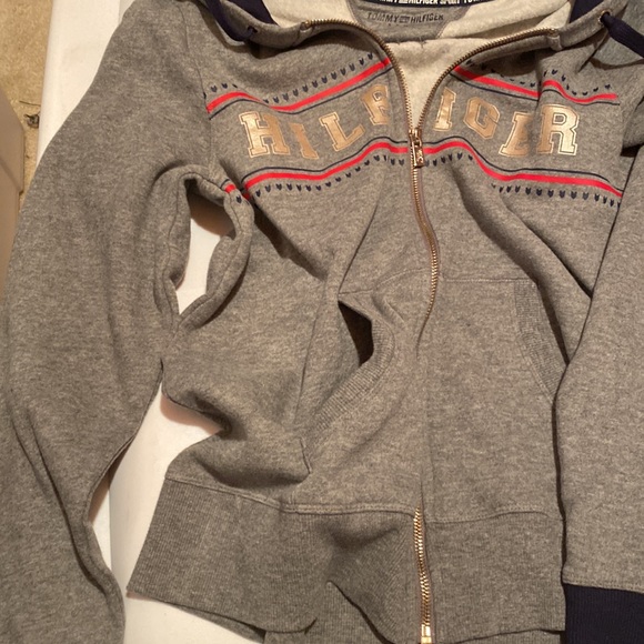 Sweatshirt - Picture 3 of 5